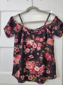 Floral Cold Shoulder Blouse